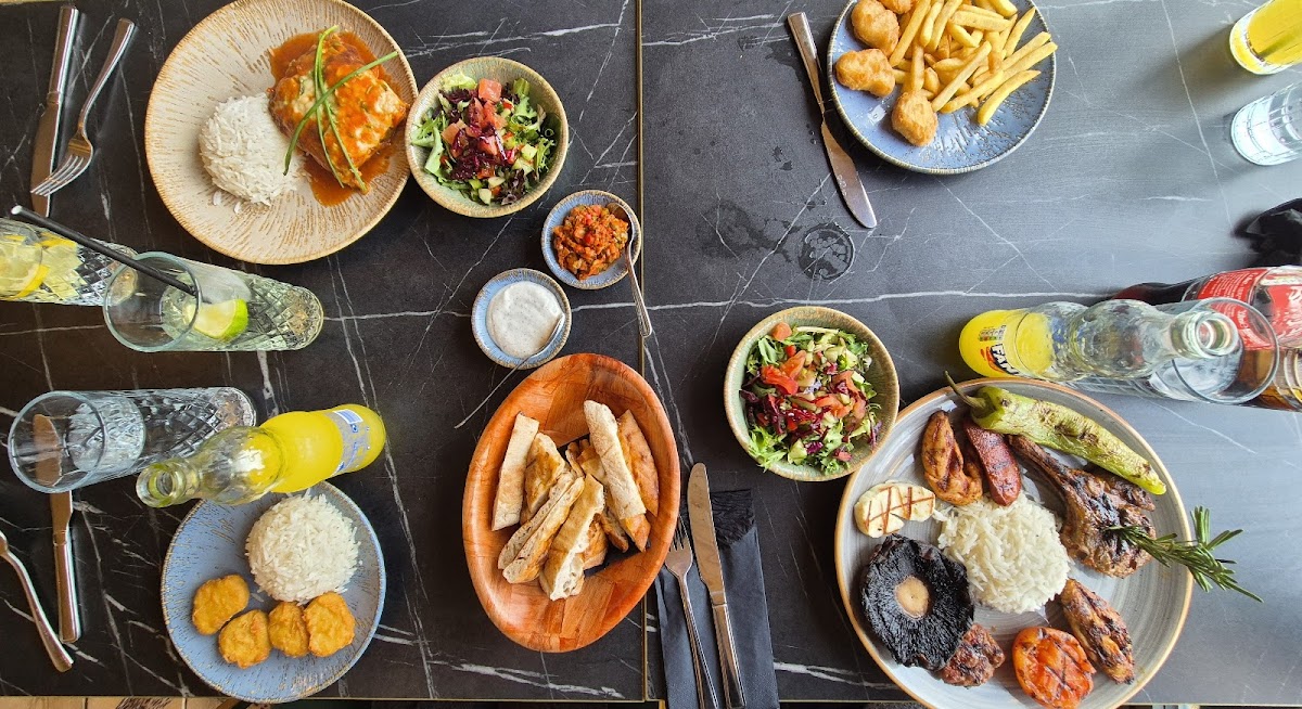 Woodland Kitchen & Bar Photos 2